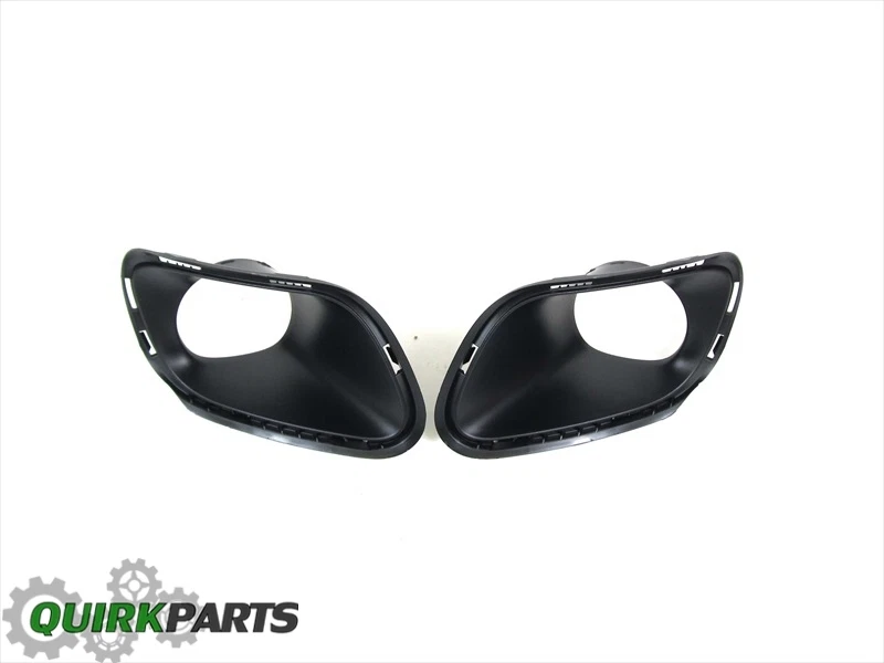 14-18 JEEP CHEROKEE FRONT LEFT & RIGHT SIDE FOG LIGHT LAMP BEZEL OEM NEW MOPAR - Image 1 of 1