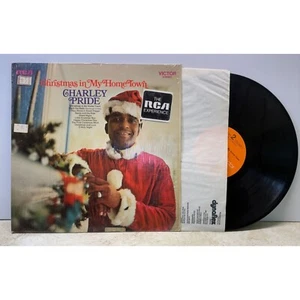 Charley Pride Christmas in My Home Town Country Vinyl LP RCA Victor in Shrink - Bild 1 von 6