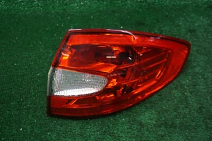 2013 14 15 16 FORD FIESTA RIGHT TAIL LIGHT OEM ej2za - Picture 1 of 5