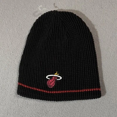 Miami Heat NBA Florida Basketball Vtg 3D Winter Beanie Sports Hat Ski Cap NWOT - Image 1 of 4