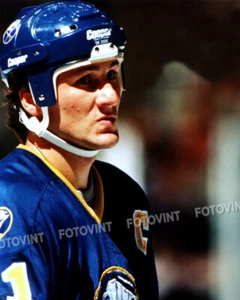 GILBERT PERREAULT Photo BUFFALO SABRES French Connection 8x10 11x14 16x20 (G1) - Picture 1 of 5