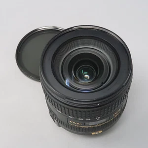 Nikon AF-S DX NIKKOR 16-80mm F/2.8-4E ED VR - Picture 1 of 10