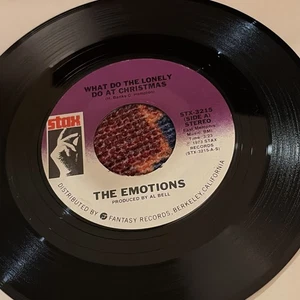 The Emotions What Do The Lonely Do At Christmas 45 rpm - Imagen 1 de 2