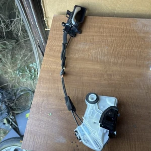 2018-2021 Honda Clarity Front Passenger Door Lock Latch Actuator 72110-Trt-A02 - Picture 1 of 9