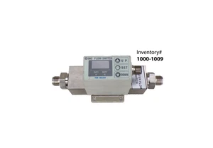 Interruptor de flujo SMC PF2W720-F03-67 *usado funcionando - Imagen 1 de 6
