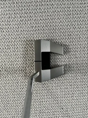 Scotty Cameron 2023 33” Phantom X 5.5 - Image 1 of 4