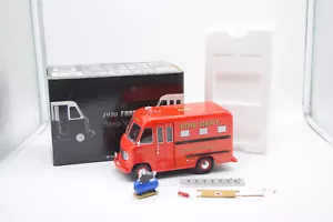 1950 ford step Van Fire Department 1:24 scale by unique replicas Metallic Team - Picture 1 of 11