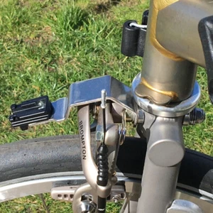 Mounting bracket for Brompton Cateye front light - Picture 1 of 1