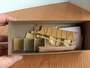 HO West Shore Line Central Hobby NYC New York Covered Hopper Resin MIB 9002 D - Picture 1 of 4