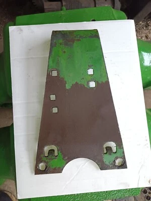 John Deere Model A Fan Shaft SUPPORT - Image 1 of 4