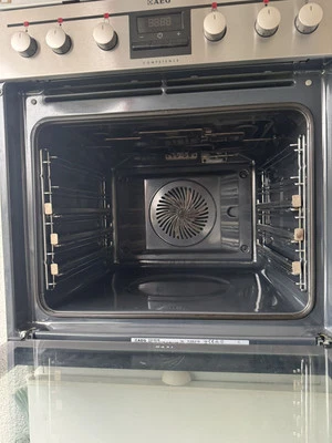 AEG KOMBI3025 Serie 6000 mit SurroundCook Ringheißluftsystem, Einbauherdset... - Bild 1 von 4