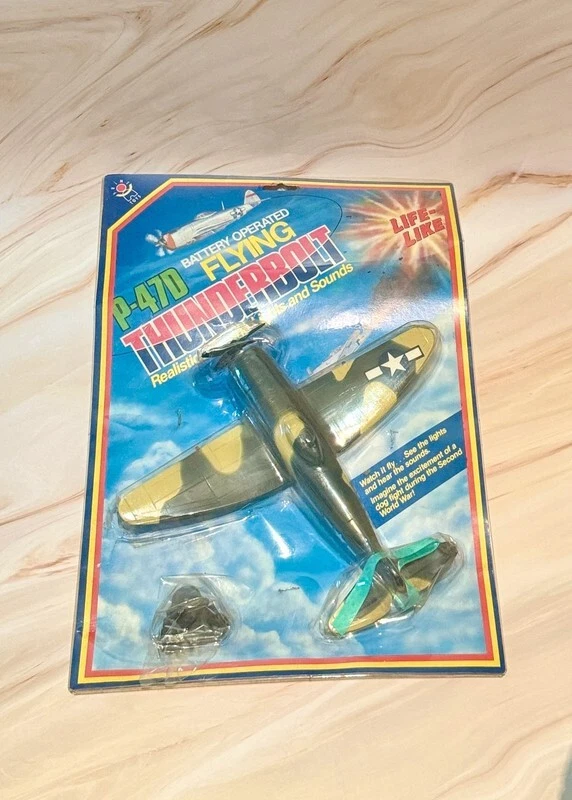Avión Batería DY Toy P-47D Thunderbolt 1994 Vintage | Raro Coleccionable Nuevo Foto 1 de 4
