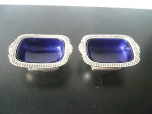 Una bella coppia di sali placcati argento stile georgiano foderati blu cobalto vintage - Foto 1 di 4