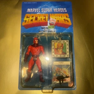 Marvel Super Heroes Secret Wars Magneto Mint Figure 1984 Never Been Off Card - Picture 1 of 11