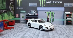 MatchBox Porsche 911 GT3. C2 - Picture 1 of 5