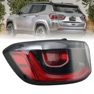 Luz trasera exterior izquierda para Jeep Compass 2017-2020 lámpara de freno trasera con luz lateral - Imagen 1 de 13