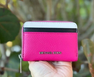 MICHAEL KORS JET SET TRAVEL ZIP AROUND CARD CASE WALLET DRAGON FRUIT MULTI - Picture 1 of 11