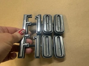 73-77 Ford Truck F100 Metal Fender Emblems Pair OEM 1973-1977 - Bild 1 von 3