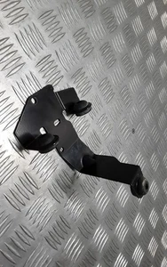 VOLVO V40 Estate VW Halter für ABS-Block 31329278 2.00 Diesel 85kw 28378060 - Bild 1 von 4