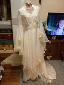 Genuine Vintage White Wedding Dress Gothic White Witch Vibe Long Butterfly Wings - Picture 1 of 12