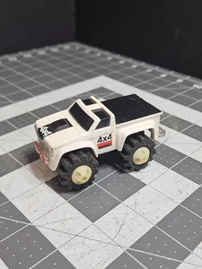 Camioneta de juguete vintage LJN Rough Riders 4 x 4 blanca reparación como está - Imagen 1 de 16