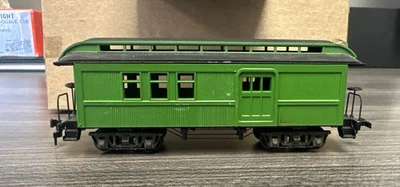 Combinación Overton Roundhouse HO 34’ usada Foto 1 de 4