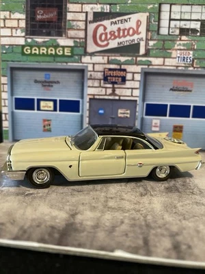 Chrysler 300F SRT 1966 blanco 1:64 fundido a presión modelo de coche suelto Foto 1 de 4