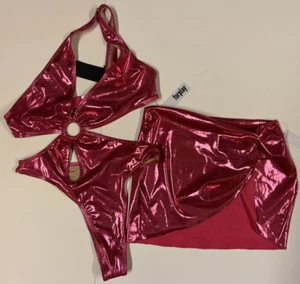 NUEVO Conjunto de Traje de Baño y Falda Forplay Rosa Metálico Mediano - Imagen 1 de 13