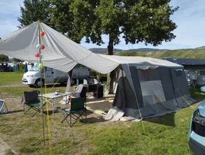 ideal für E-Auto + kleine Autos: Faltcaravan Wohnanhänger Klappfix 600kg 100kmh - Bild 1 von 18