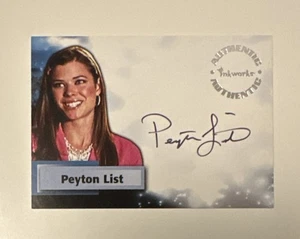 2005 SMALLVILLE SEASON 4 PEYTON LIST AS LUCY LANE AUTOGRAPH CARD A30 - Picture 1 of 2