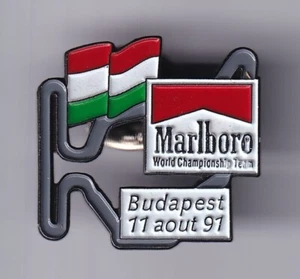PINES RAROS... TABACO MARLBORO F1 EQUIPO DE CARRERAS DE COCHES HUNGRÍA VINTAGE 1991 ~ EE. UU. - Imagen 1 de 1