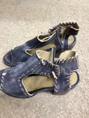 Faryl Robin Loki 凉鞋 11 码 — 第 1/4 张图片