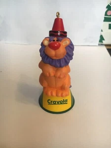 König des Rings Löwe Punze Andenken Crayola Buntstifte Ornament in Box - Bild 1 von 12