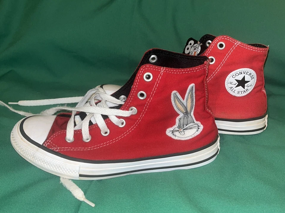 Top alto CONVERSE All Star Chuck Taylor Red Bugs Bunny 80 aniversario talla 3 Foto 1 de 4