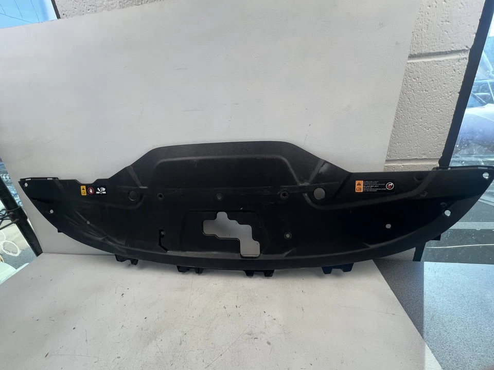 2018 2019 2020 2021 KIA STINGER Radiator Core Upper Sight Shield Cover Panel OEM - Image 1 of 3