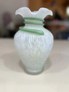 Antique Vintage MURANO Glazed Milk Glass Jack IN Pulpit Tulip Vine Estate VASE - Picture 1 of 7