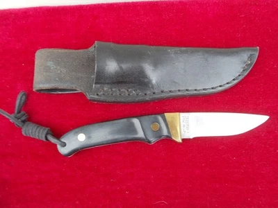 Vintage Schrade USA PH2 Fixed Blade Knife with original Sheath 2.75-3" - Image 1 of 3