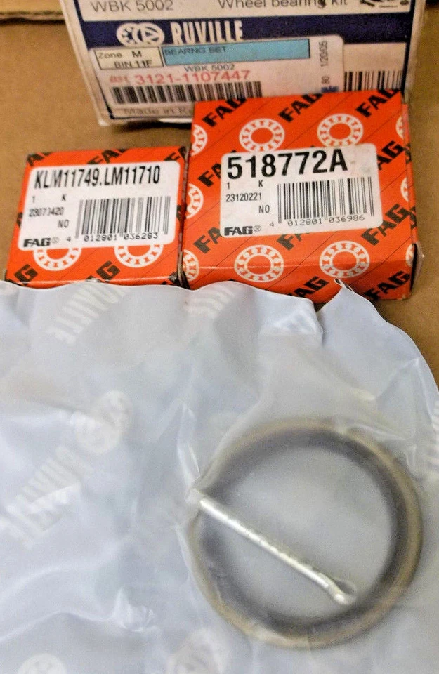 Kit de cojinete de rueda delantera - Ruville 31 21 1 107 447 - BMW 1602/2002/320i, 68-83 Foto 1 de 1