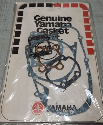 Kit de junta de motor original Yamaha DT100A 437-00000-20 NUEVO OEM Foto 1 de 4