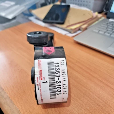 12363-31033 Toyota ES350 OEM подлинный стержень, двигатель движется крепление управления Lexus - Изображение 1 из 3