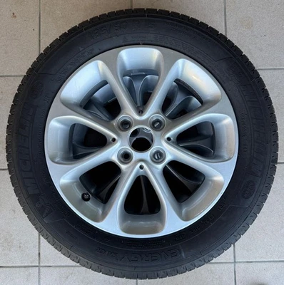 Reifen mit Felgen Smart Neuwertige Felgen - Bild 1 von 4