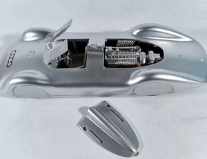 Revell 1:18 1937 Auto union type c world record car Audi racer model Metal 124 - Picture 1 of 9