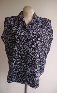 Vintage Separate Issue Women's Black and White Floral Sleeveless Shirt Size Med - Picture 1 of 6