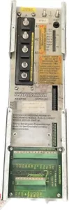 Indramat TDM 1.2-100-300-W1-2 Servocontroller CA - Foto 1 di 4