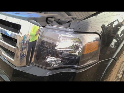 Driver Headlight Blacked-out Shaded Background Fits 07-14 EXPEDITION 6819096 - Изображение 1 из 4
