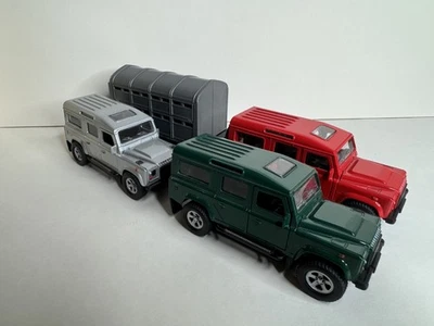 HTI Toys Land Rover Defenders x3 Die-Cast Metal and Horse Box. 1:34 scale - Image 1 of 4