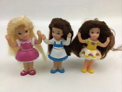 Fisher Price Muñeca Mi Primera Princesa Lote de 3 piezas Belle Blancanieves 4" Cepillo Pelo 2002 Foto 1 de 4