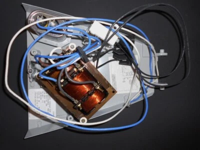 MÓDULO DE ALIMENTACIÓN NUEVO EN STOCK para #10 GE M2AR---- Cobra Head Roadway Streetlight 100W 480V  Foto 1 de 4