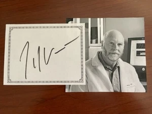 VENTER, J. CRAIG SIGNED CARD, BIOLOGIST, HUMAN GENOME, BIOTECHNOLOGIST, BUSINESS - Picture 1 of 1
