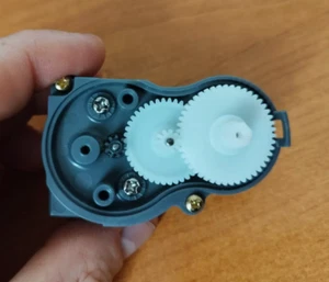 For irobot 5 6 7 8 9 Series Blue Side Brush Motor Gear Replacement Gear - Picture 1 of 8